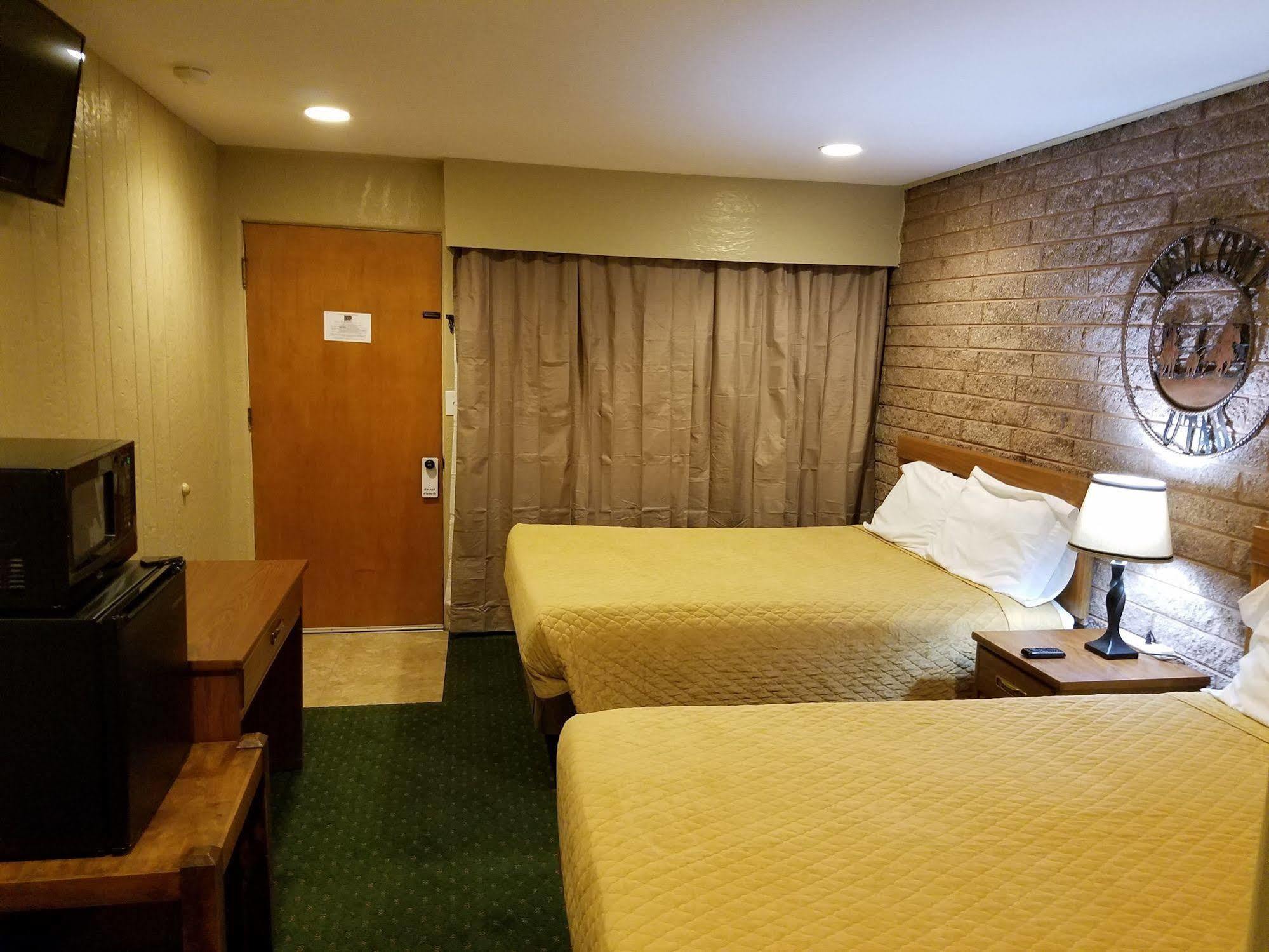 Canyon Lodge Motel Panguitch Exterior photo