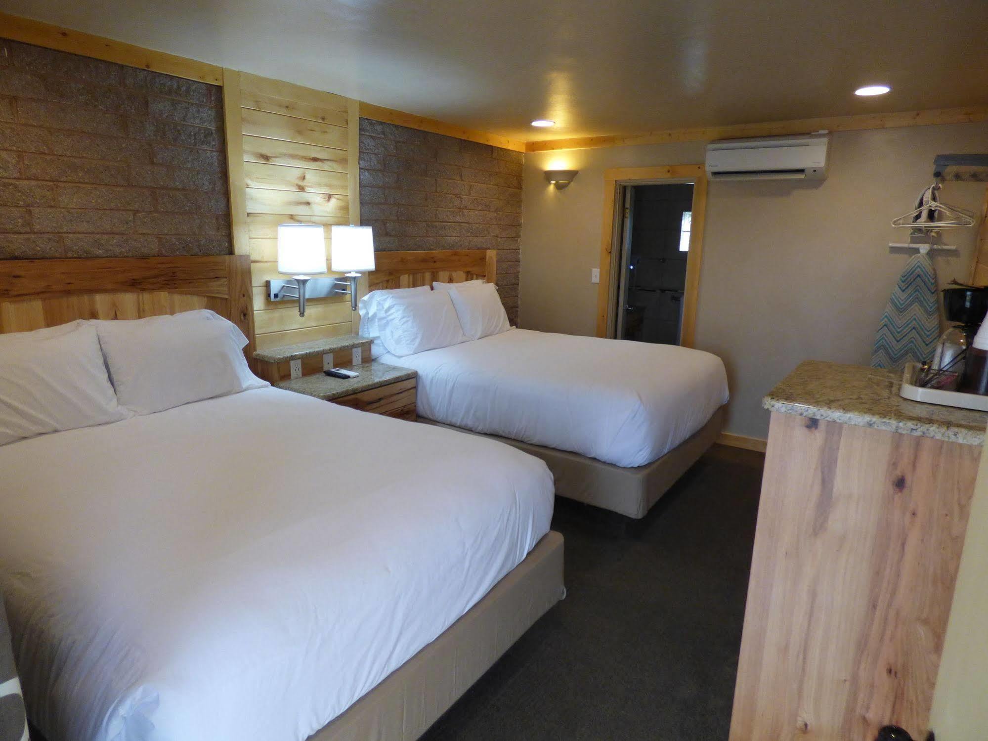 Canyon Lodge Motel Panguitch Exterior photo